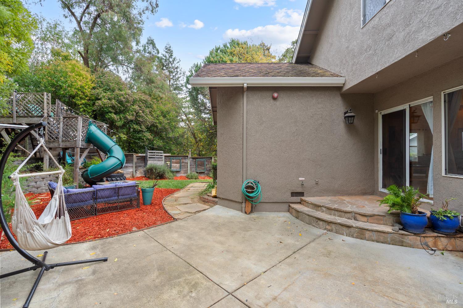 Detail Gallery Image 9 of 37 For 121 Forno Way, Cotati,  CA 94931 - 3 Beds | 2 Baths