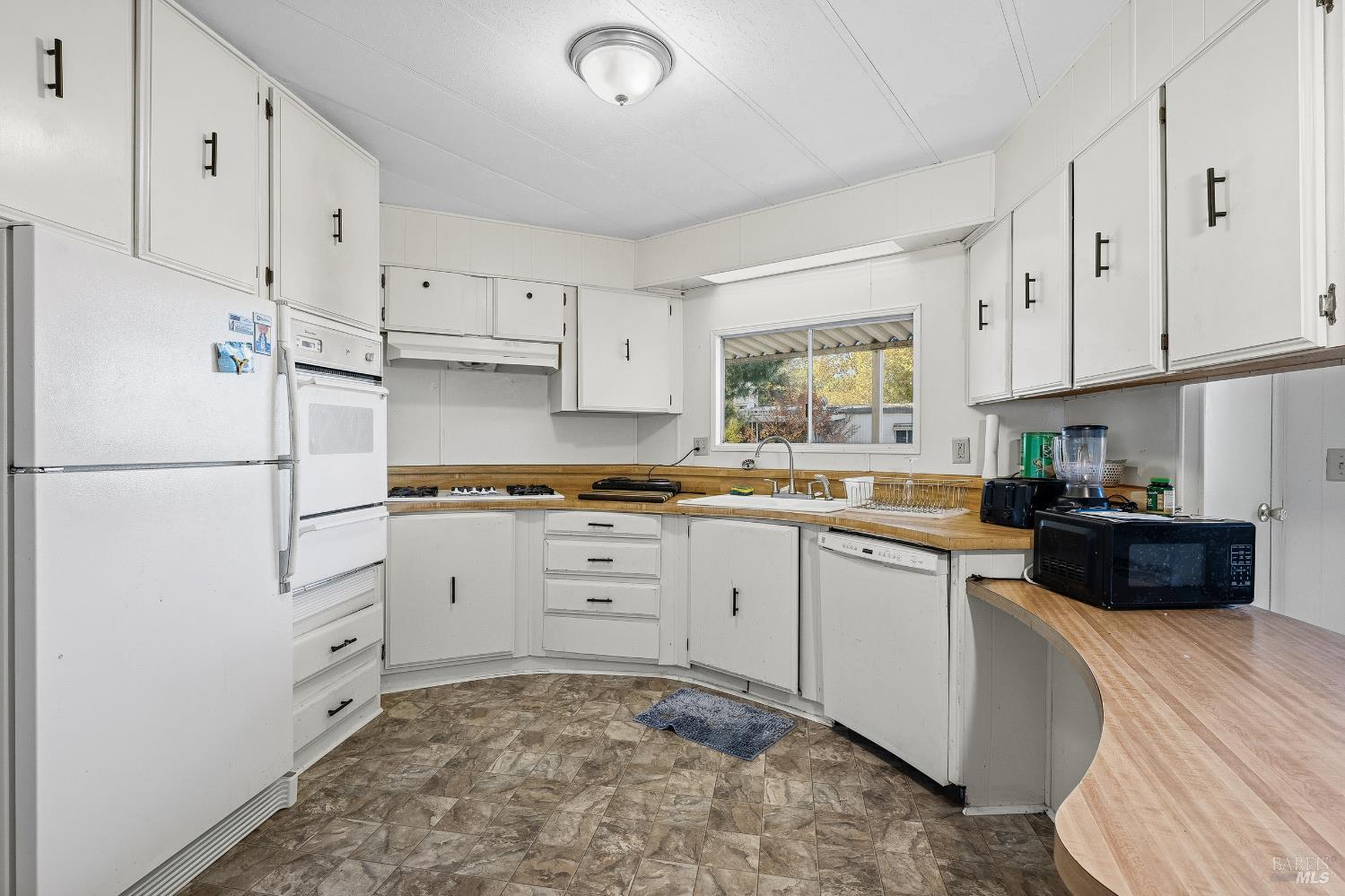 Detail Gallery Image 12 of 43 For 5935 Live Oak Dr 17, Kelseyville,  CA 95451 - 2 Beds | 2 Baths