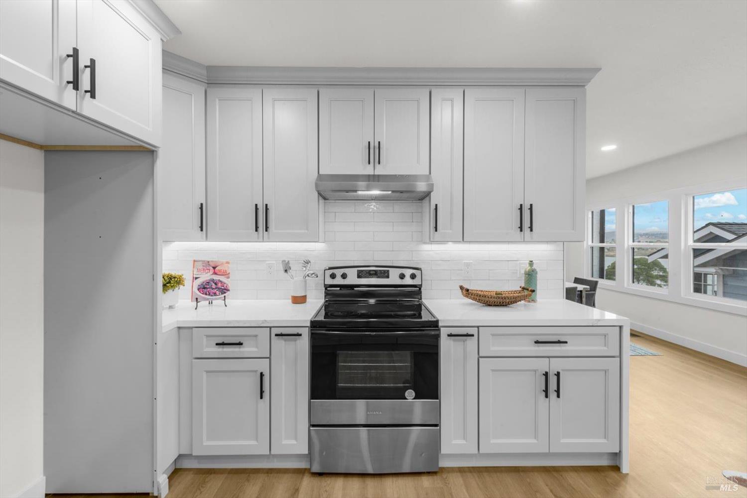 Detail Gallery Image 20 of 42 For 435 Alhambra St, Crockett,  CA 94525 - 3 Beds | 2 Baths