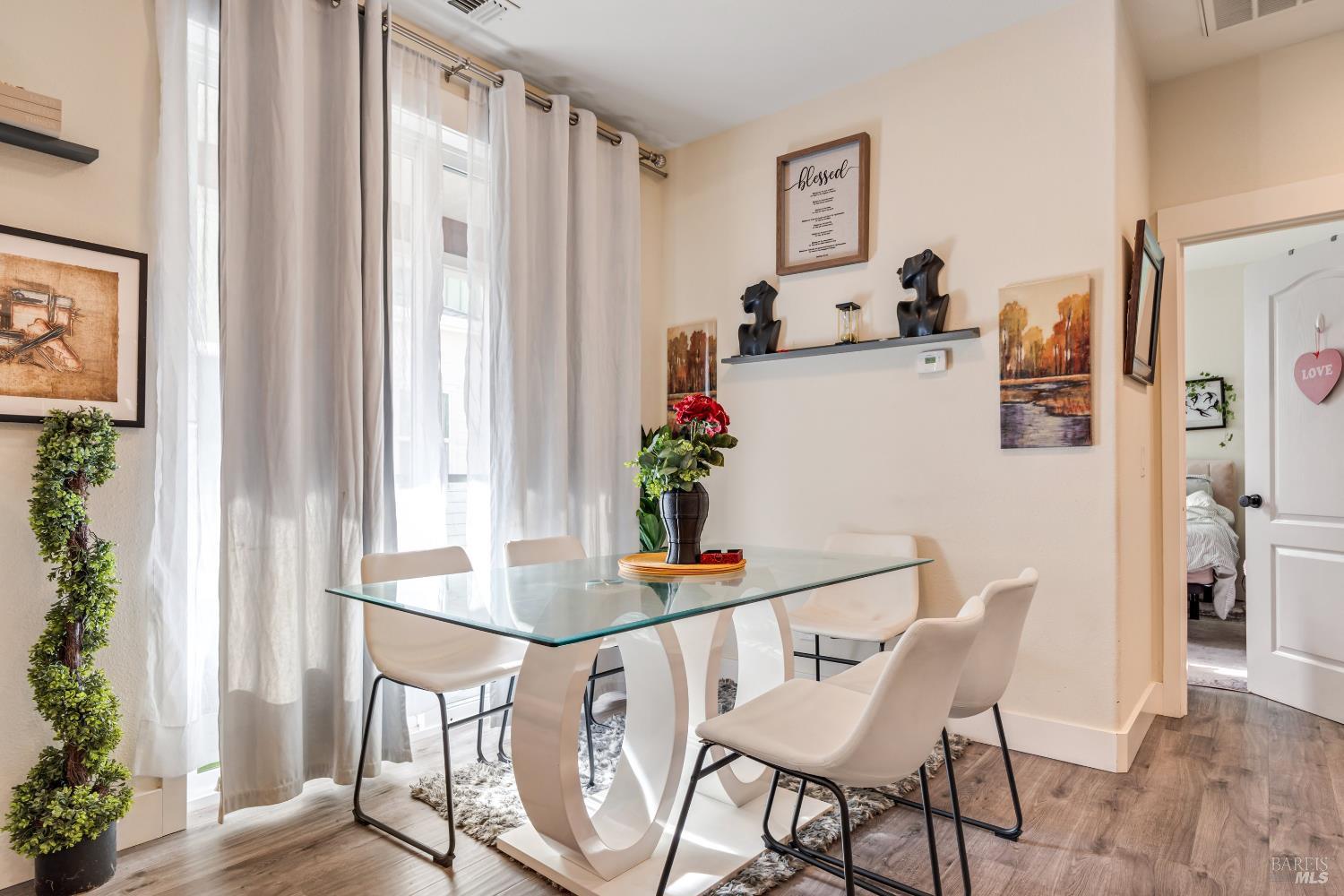 Detail Gallery Image 23 of 23 For 2666 Se Franz Kafka Ave, Santa Rosa,  CA 95404 - 3 Beds | 2 Baths