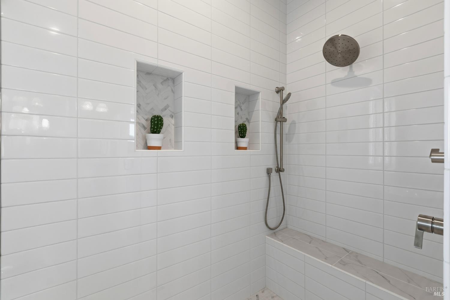 Detail Gallery Image 32 of 48 For 3945 Parker Hill Rd, Santa Rosa,  CA 95404 - 4 Beds | 4/1 Baths