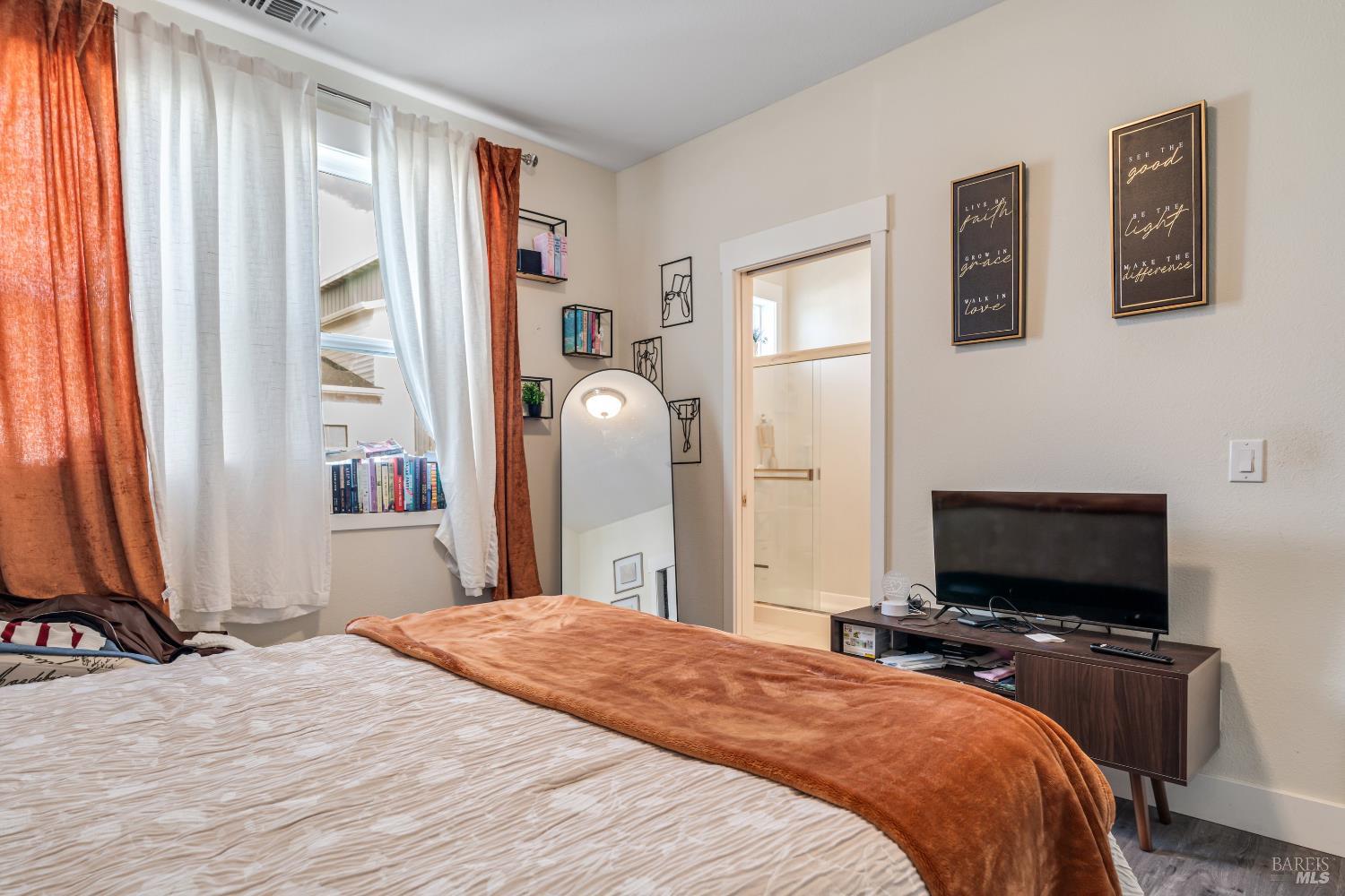 Detail Gallery Image 19 of 23 For 2666 Se Franz Kafka Ave, Santa Rosa,  CA 95404 - 3 Beds | 2 Baths