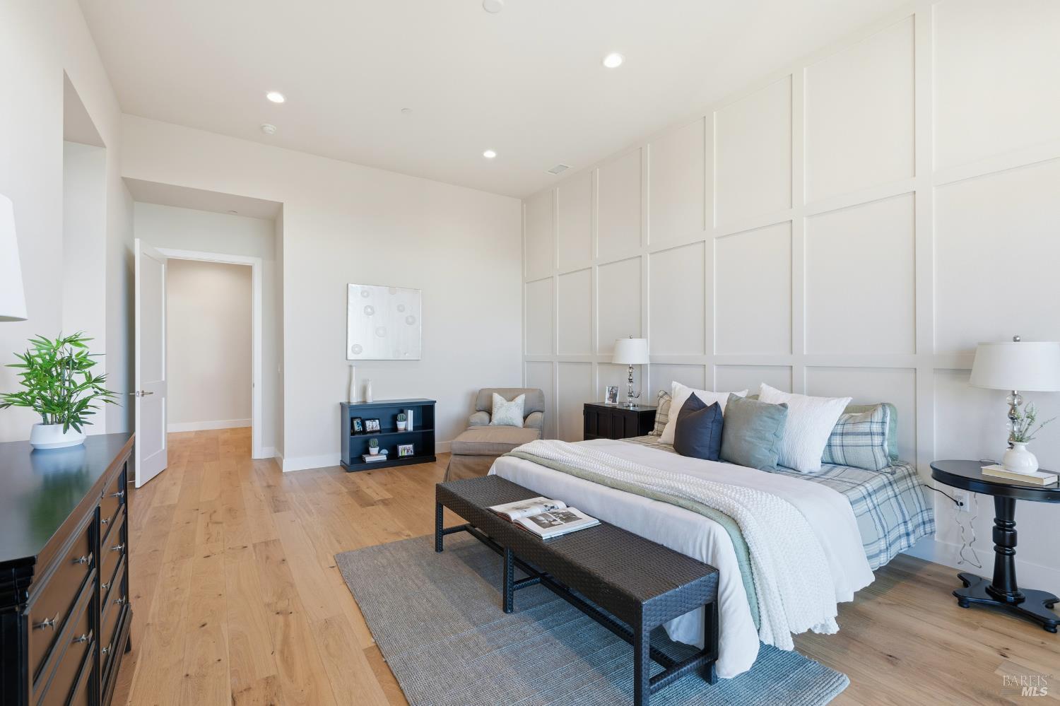 Detail Gallery Image 35 of 48 For 3945 Parker Hill Rd, Santa Rosa,  CA 95404 - 4 Beds | 4/1 Baths