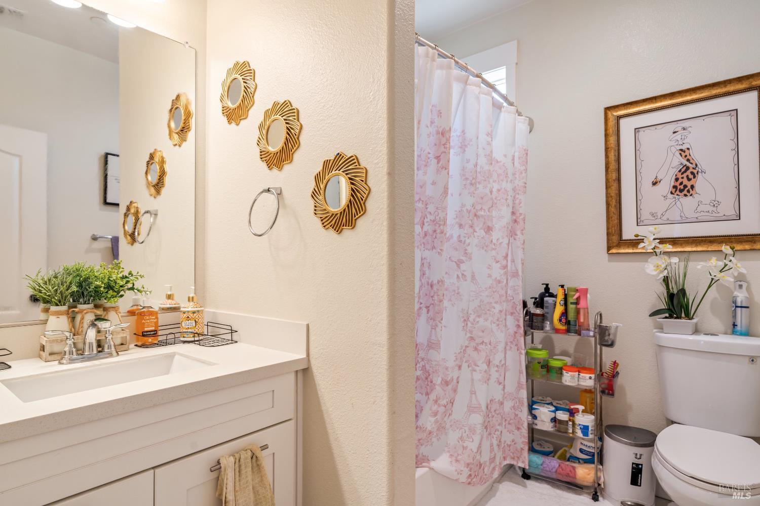 Detail Gallery Image 15 of 23 For 2666 Se Franz Kafka Ave, Santa Rosa,  CA 95404 - 3 Beds | 2 Baths