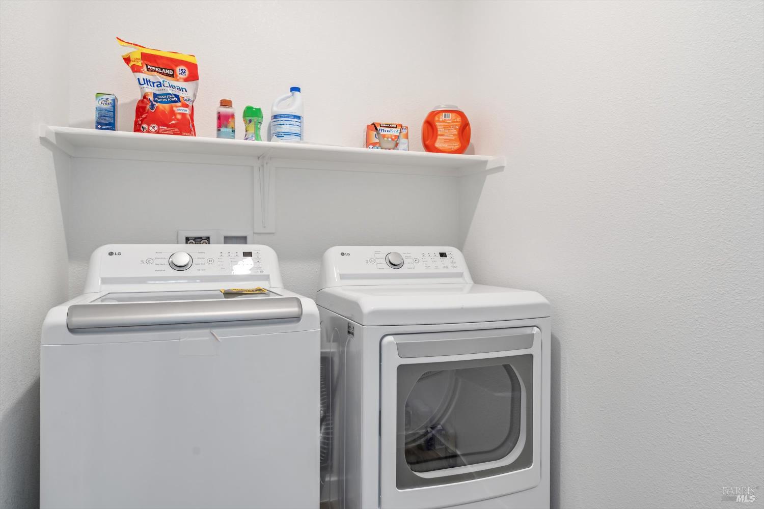 Detail Gallery Image 22 of 22 For 1594 Ne Waterside Ln, Rohnert Park,  CA 94928 - 3 Beds | 2/1 Baths