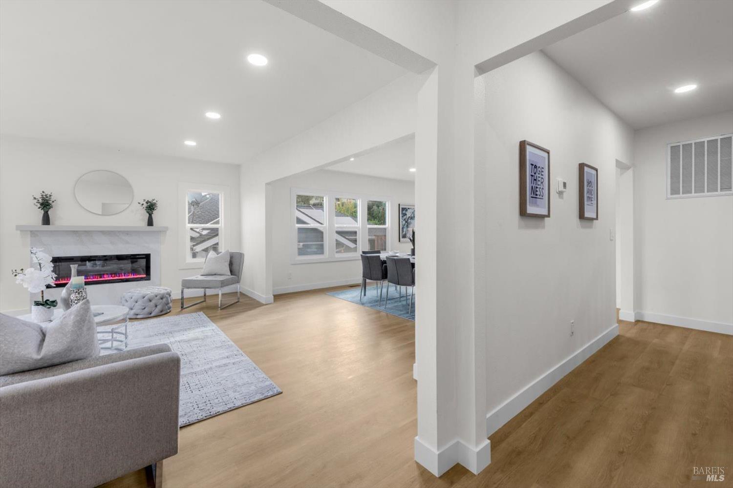 Detail Gallery Image 6 of 42 For 435 Alhambra St, Crockett,  CA 94525 - 3 Beds | 2 Baths