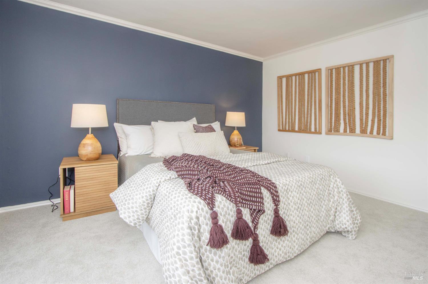 Detail Gallery Image 27 of 46 For 235 Knollwood Dr, San Rafael,  CA 94901 - 3 Beds | 2/1 Baths