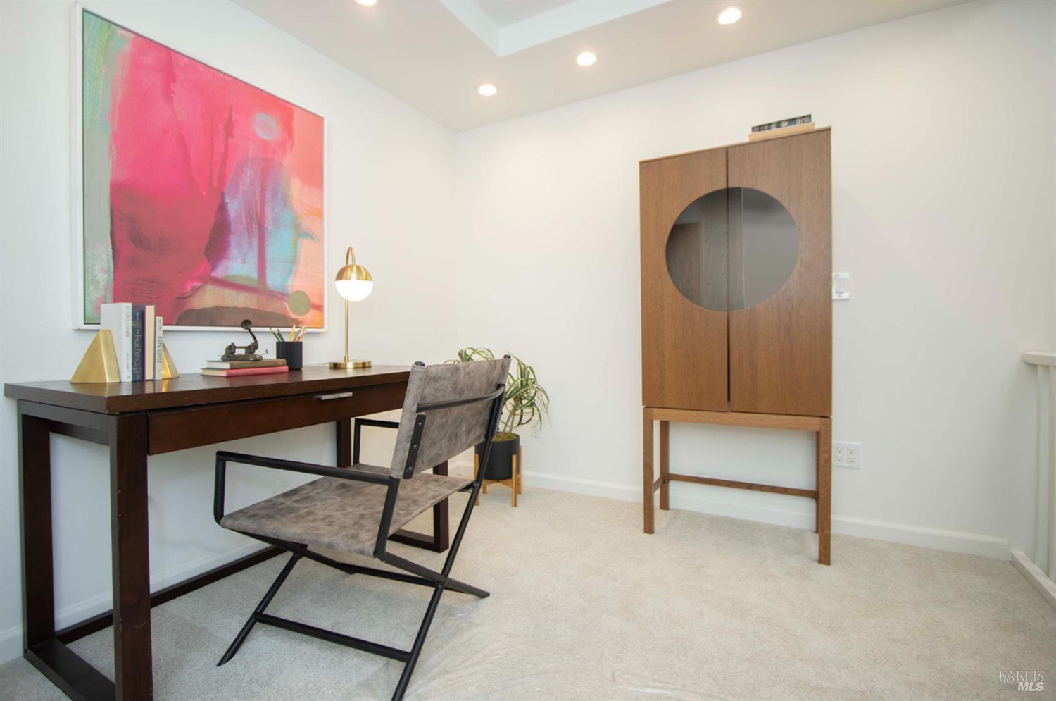 Detail Gallery Image 19 of 46 For 235 Knollwood Dr, San Rafael,  CA 94901 - 3 Beds | 2/1 Baths