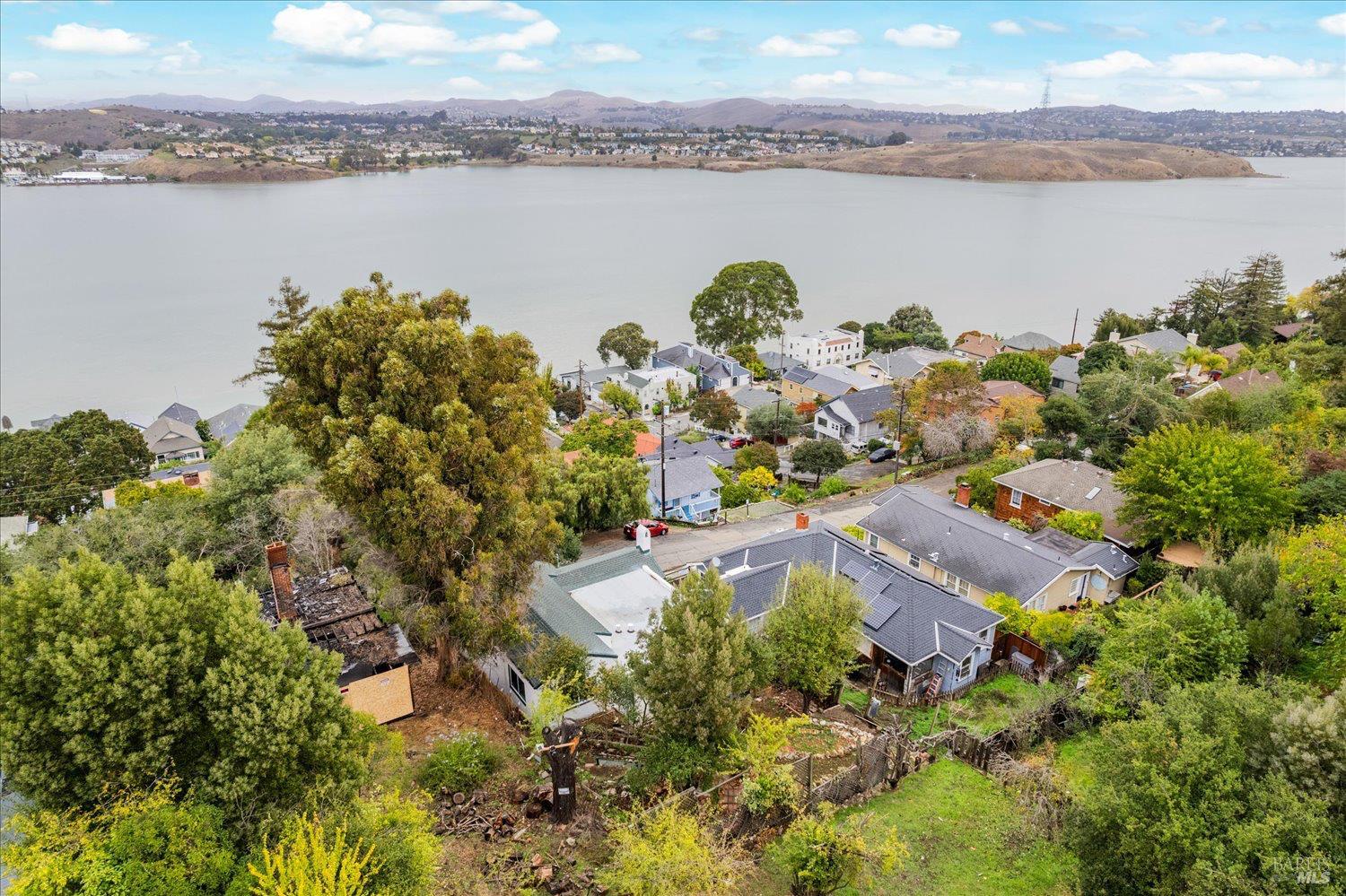 Detail Gallery Image 41 of 42 For 435 Alhambra St, Crockett,  CA 94525 - 3 Beds | 2 Baths