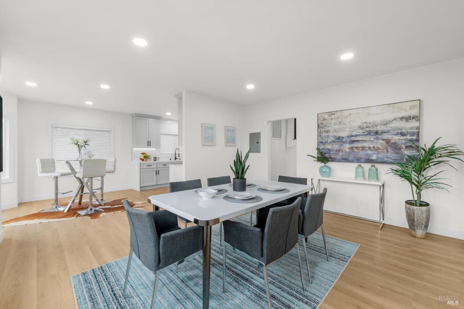 Detail Gallery Image 12 of 42 For 435 Alhambra St, Crockett,  CA 94525 - 3 Beds | 2 Baths