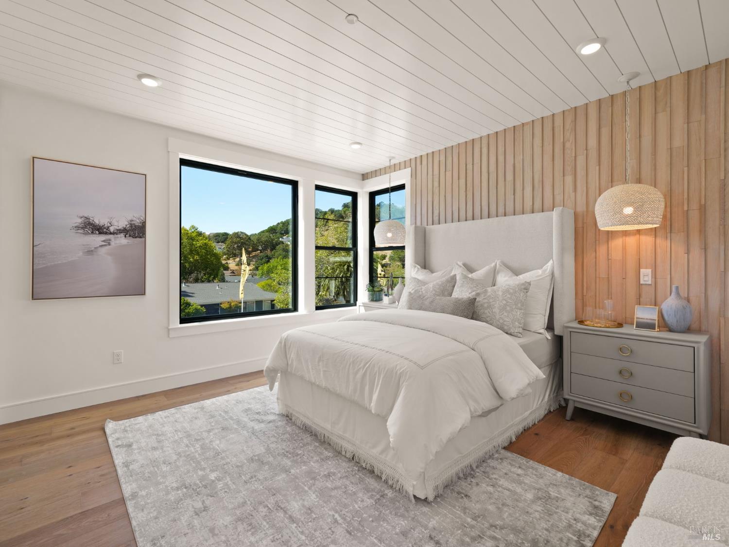 Detail Gallery Image 36 of 53 For 110 Erin Ct, San Rafael,  CA 94903 - 4 Beds | 4/1 Baths