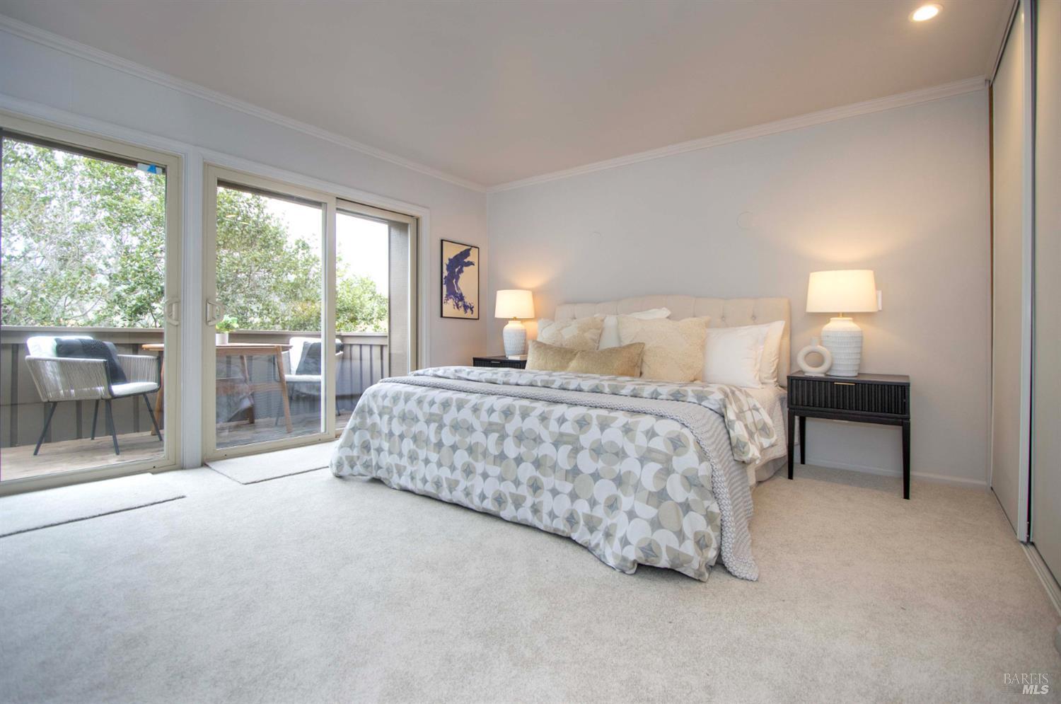 Detail Gallery Image 22 of 46 For 235 Knollwood Dr, San Rafael,  CA 94901 - 3 Beds | 2/1 Baths