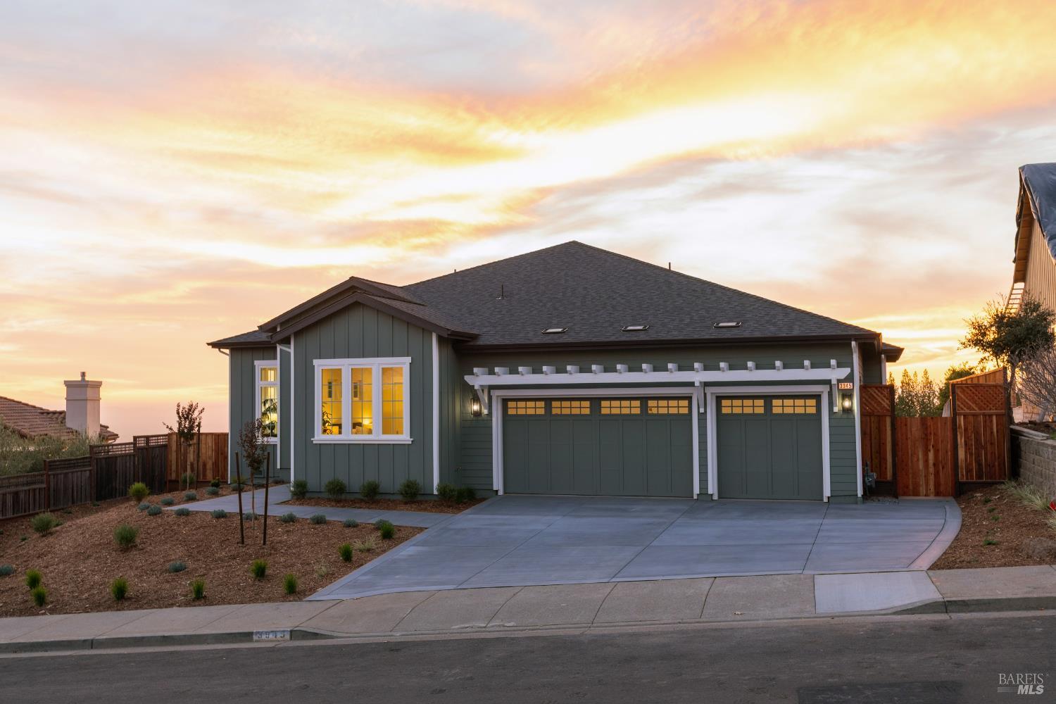 Detail Gallery Image 47 of 48 For 3945 Parker Hill Rd, Santa Rosa,  CA 95404 - 4 Beds | 4/1 Baths