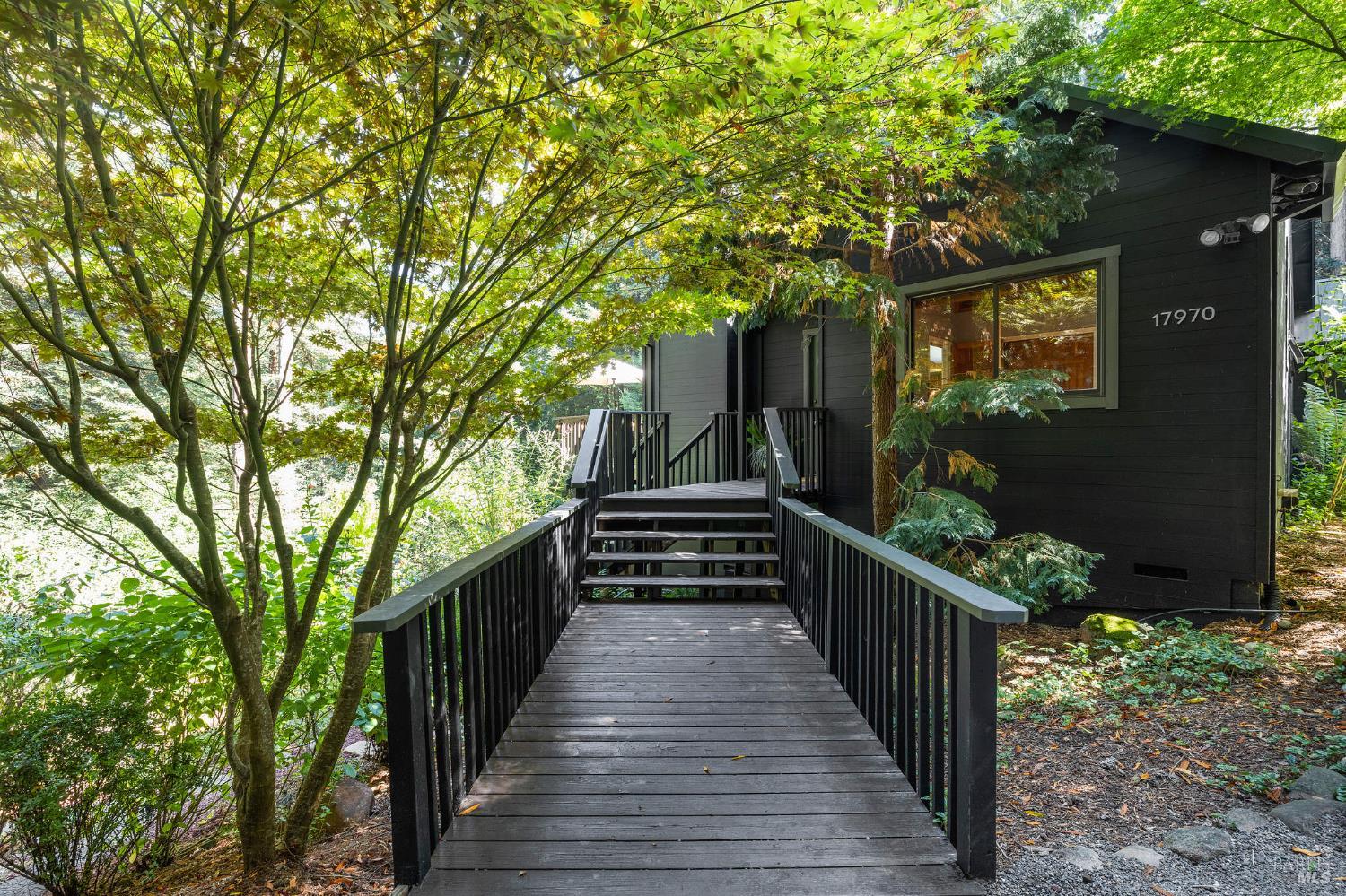 Detail Gallery Image 46 of 77 For 17970 Duncan Rd, Guerneville,  CA 95446 - 2 Beds | 2 Baths