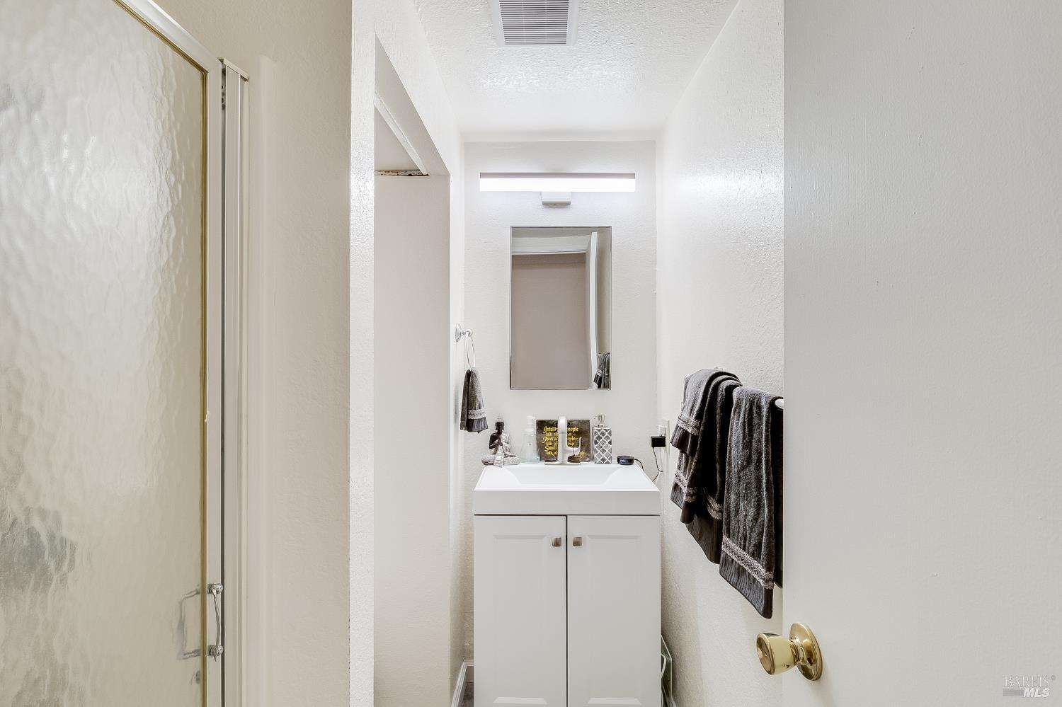 Detail Gallery Image 37 of 45 For 2115 Georgia St, Vallejo,  CA 94590 - 3 Beds | 2 Baths