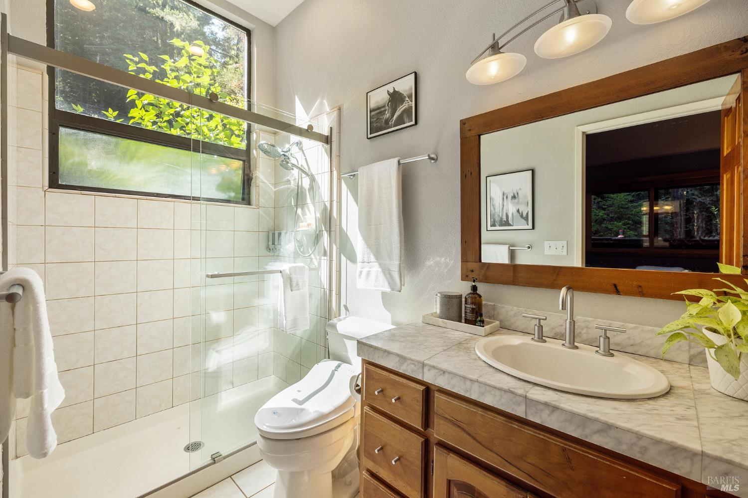 Detail Gallery Image 32 of 77 For 17970 Duncan Rd, Guerneville,  CA 95446 - 2 Beds | 2 Baths
