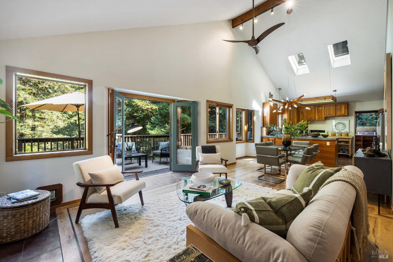 Detail Gallery Image 43 of 77 For 17970 Duncan Rd, Guerneville,  CA 95446 - 2 Beds | 2 Baths