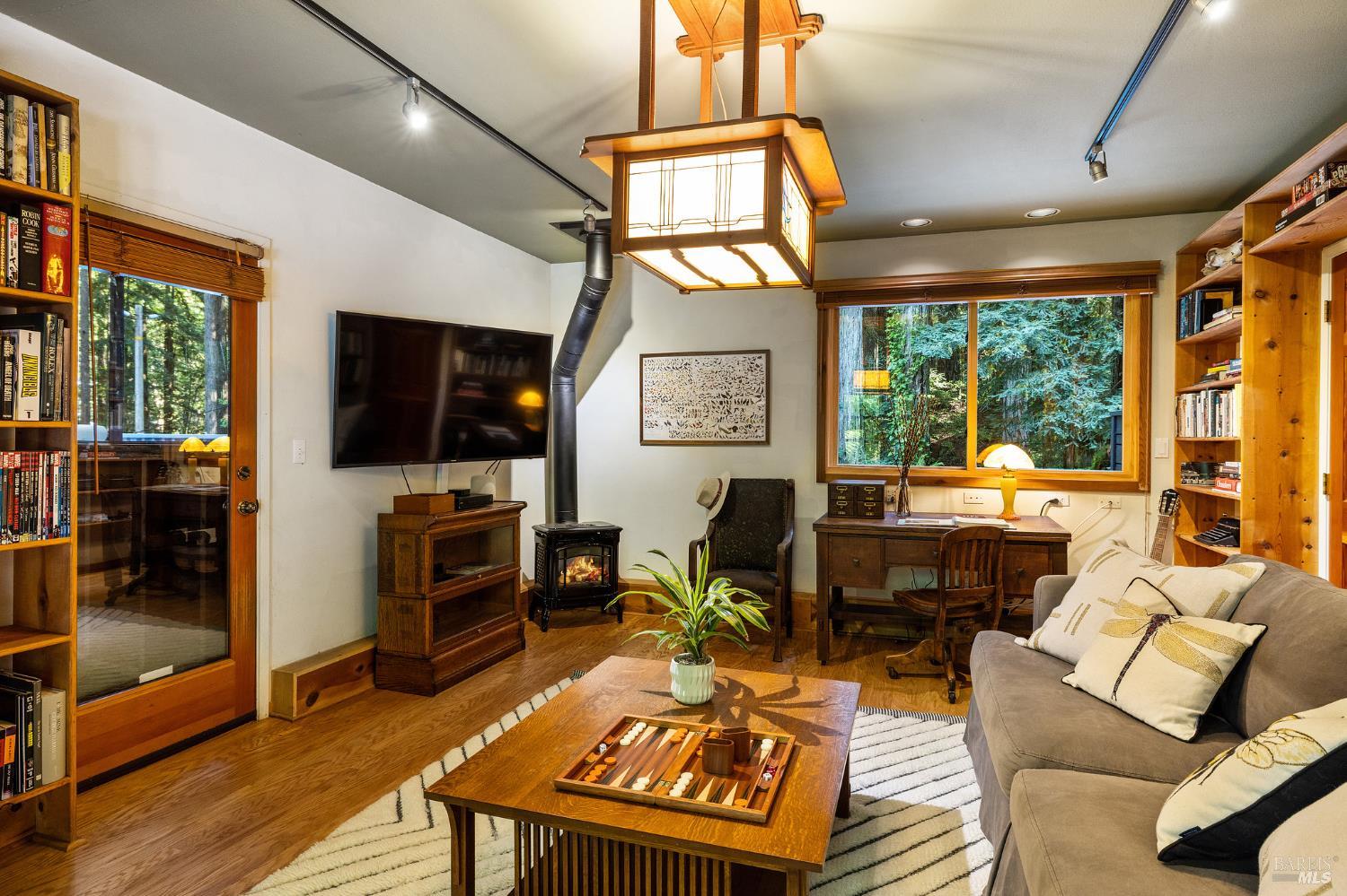 Detail Gallery Image 30 of 77 For 17970 Duncan Rd, Guerneville,  CA 95446 - 2 Beds | 2 Baths