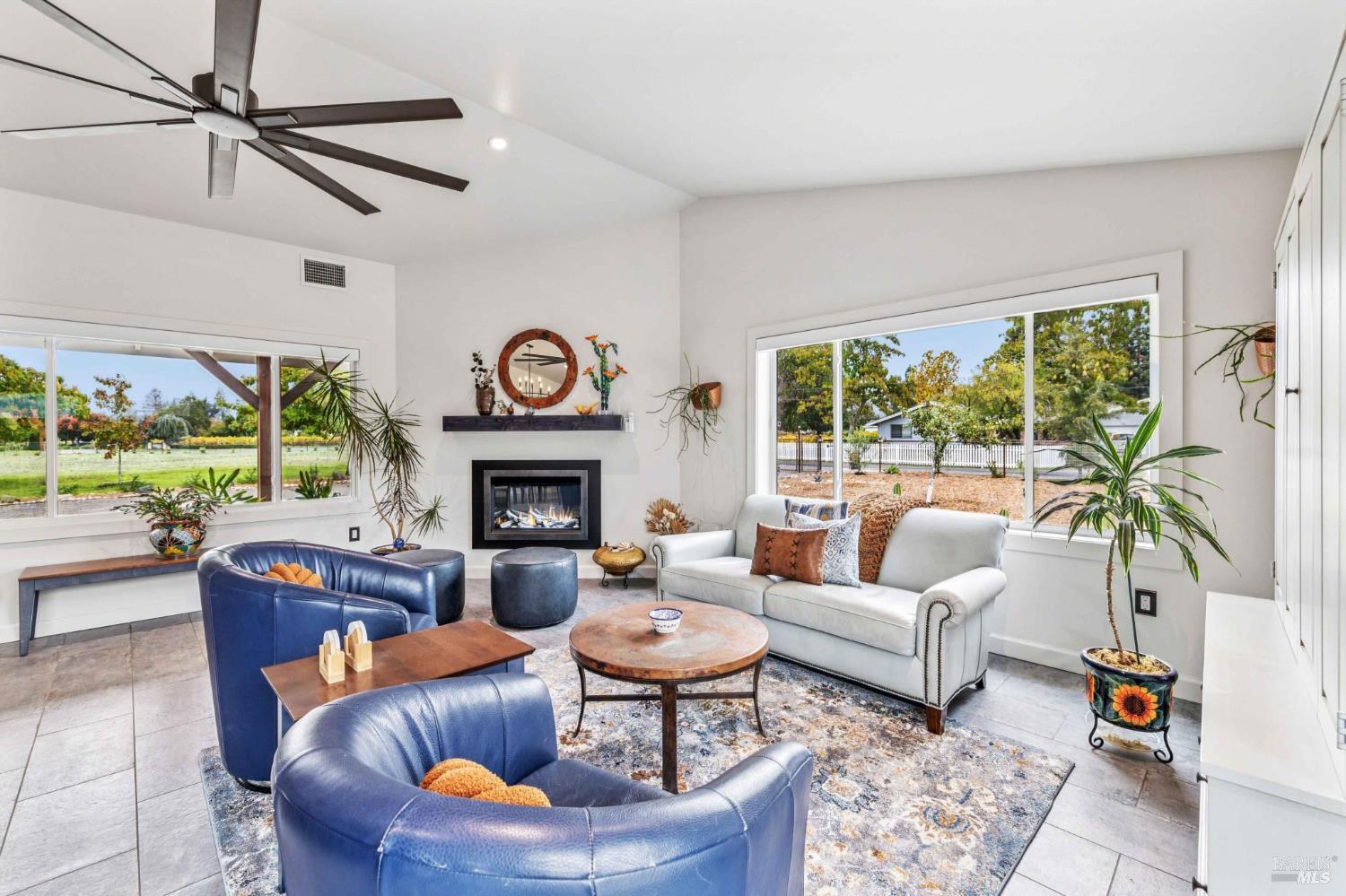 Detail Gallery Image 10 of 61 For 180 Adobe Canyon Rd, Kenwood,  CA 95452 - 3 Beds | 2/1 Baths