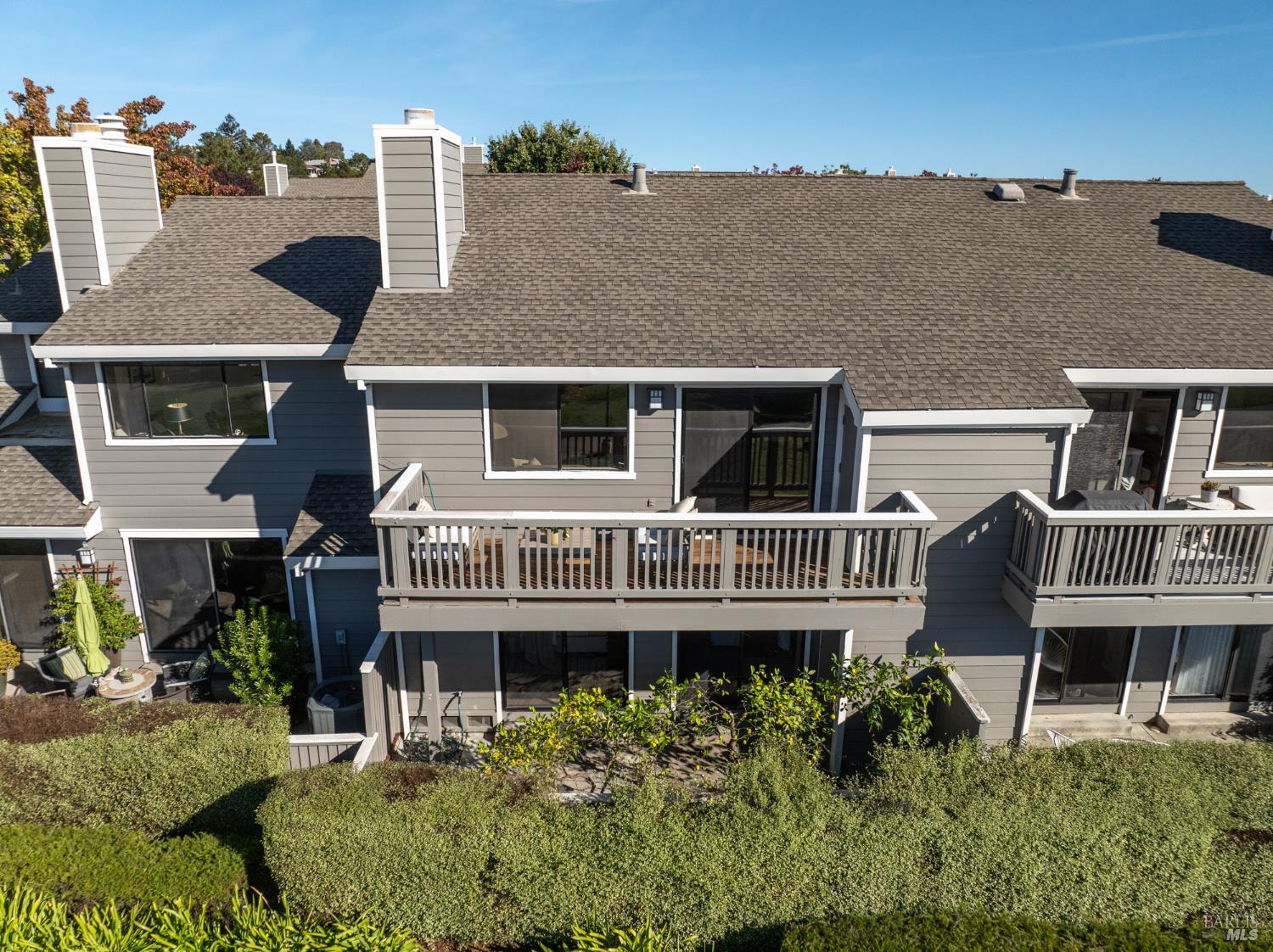 Detail Gallery Image 43 of 47 For 16 Drakes View Cir, Greenbrae,  CA 94904 - 3 Beds | 2/1 Baths