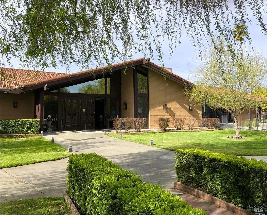 Detail Gallery Image 12 of 18 For 10 Oceano Pl, Novato,  CA 94949 - 2 Beds | 2 Baths