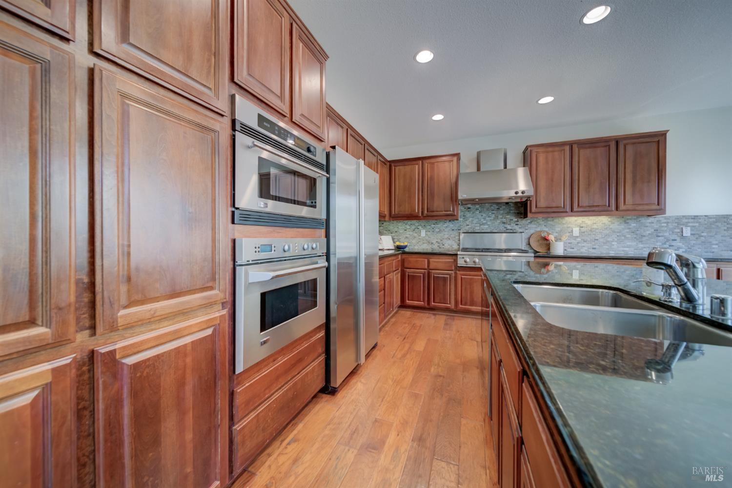 Detail Gallery Image 11 of 43 For 5210 Palladio Way, Fairfield,  CA 94534 - 4 Beds | 2/1 Baths