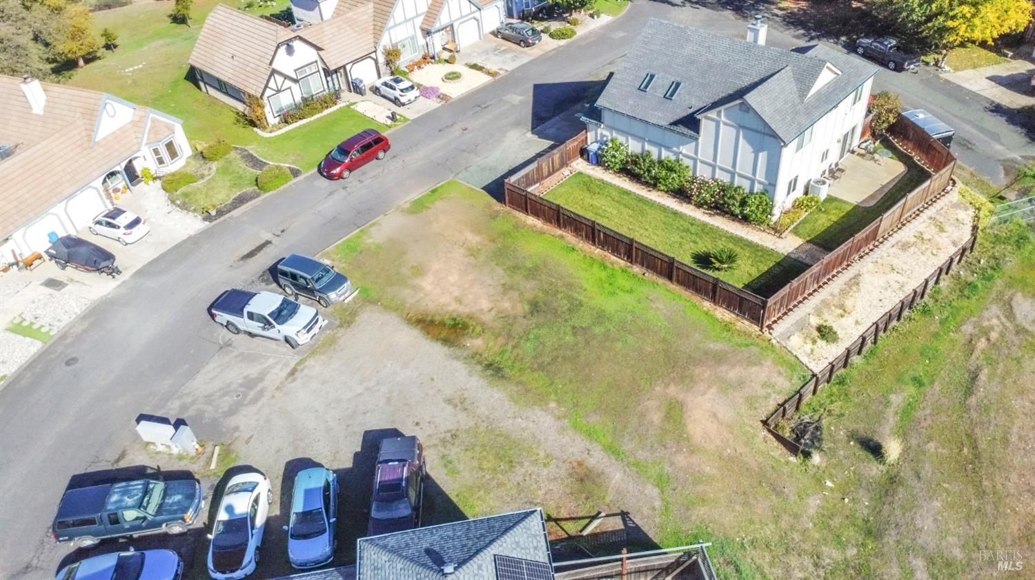 Detail Gallery Image 10 of 32 For 5454 Oxford Dr, Lakeport,  CA 95453 - – Beds | – Baths