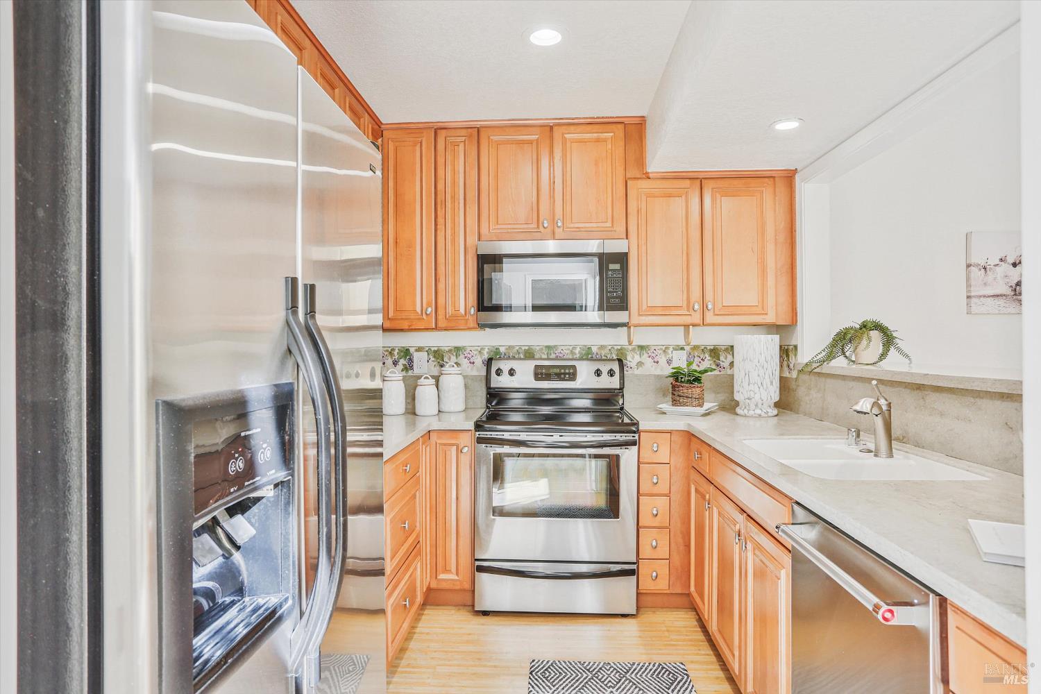 36 Fountain Grove Circle
