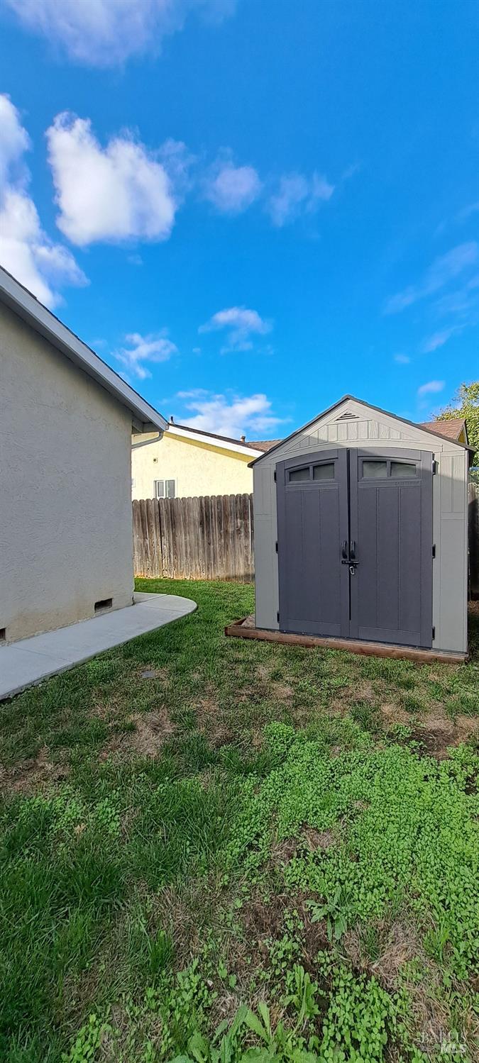 Detail Gallery Image 24 of 27 For 355 Spindrift Way, Vacaville,  CA 95687 - 3 Beds | 2 Baths