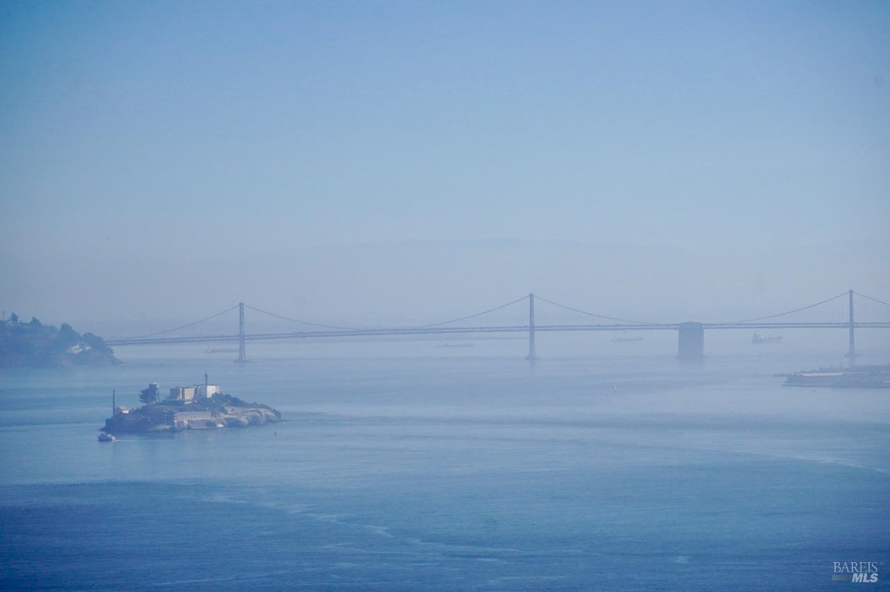 Detail Gallery Image 41 of 45 For 119 Cloud View Rd, Sausalito,  CA 94965 - 3 Beds | 3 Baths