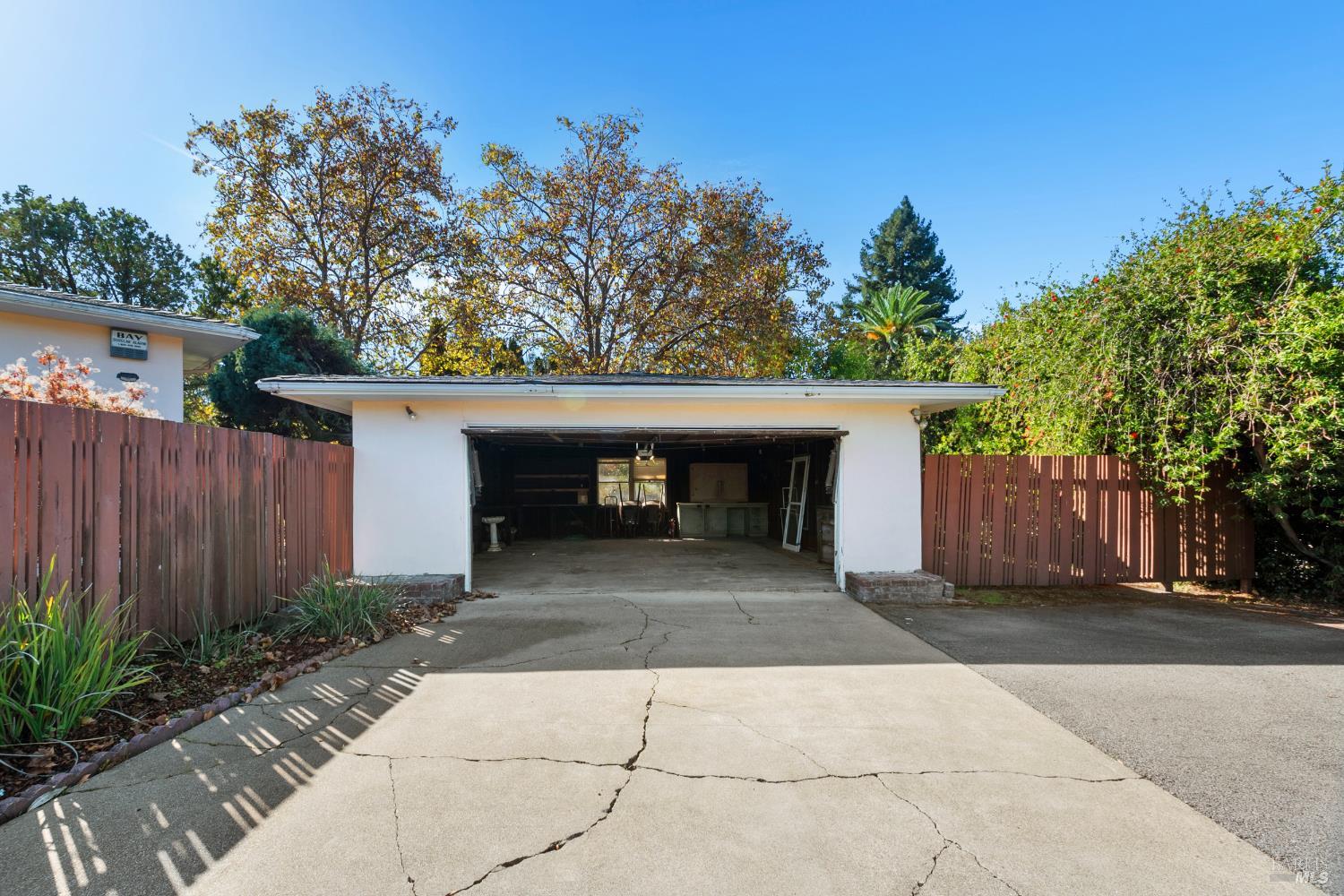 Detail Gallery Image 63 of 69 For 23 Valley View Ct, El Sobrante,  CA 94803 - 3 Beds | 2 Baths