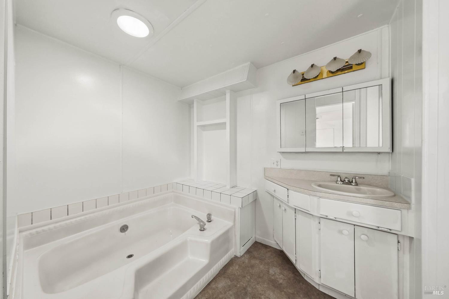 Detail Gallery Image 25 of 39 For 5890 E Highway 20 Hwy 11, Lucerne,  CA 95458 - 2 Beds | 1/1 Baths