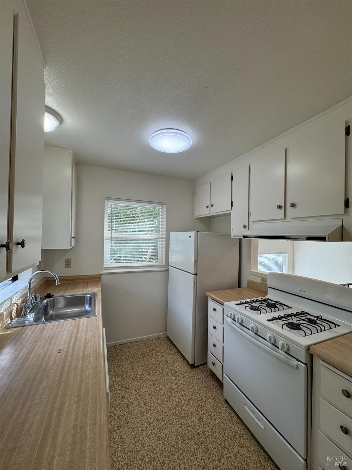 Detail Gallery Image 7 of 26 For 442 Amador St #442,  Vallejo,  CA 94590 - 2 Beds | 1/1 Baths
