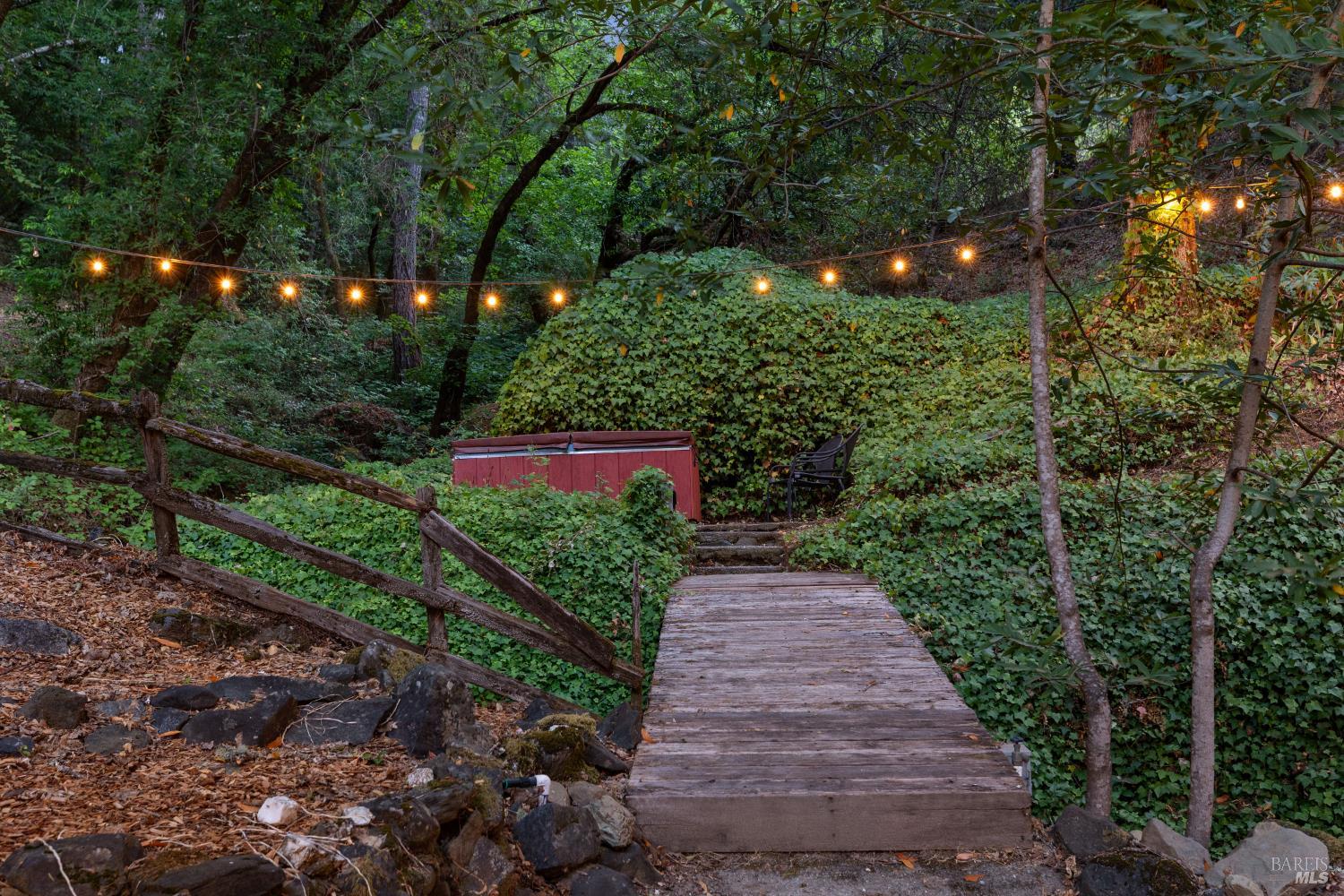 Detail Gallery Image 20 of 37 For 1311 W Dry Creek Rd, Healdsburg,  CA 95448 - 2 Beds | 1/1 Baths