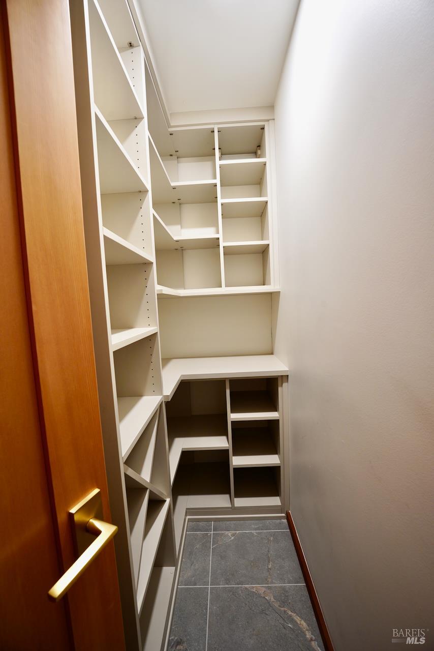 Detail Gallery Image 44 of 45 For 119 Cloud View Rd, Sausalito,  CA 94965 - 3 Beds | 3 Baths