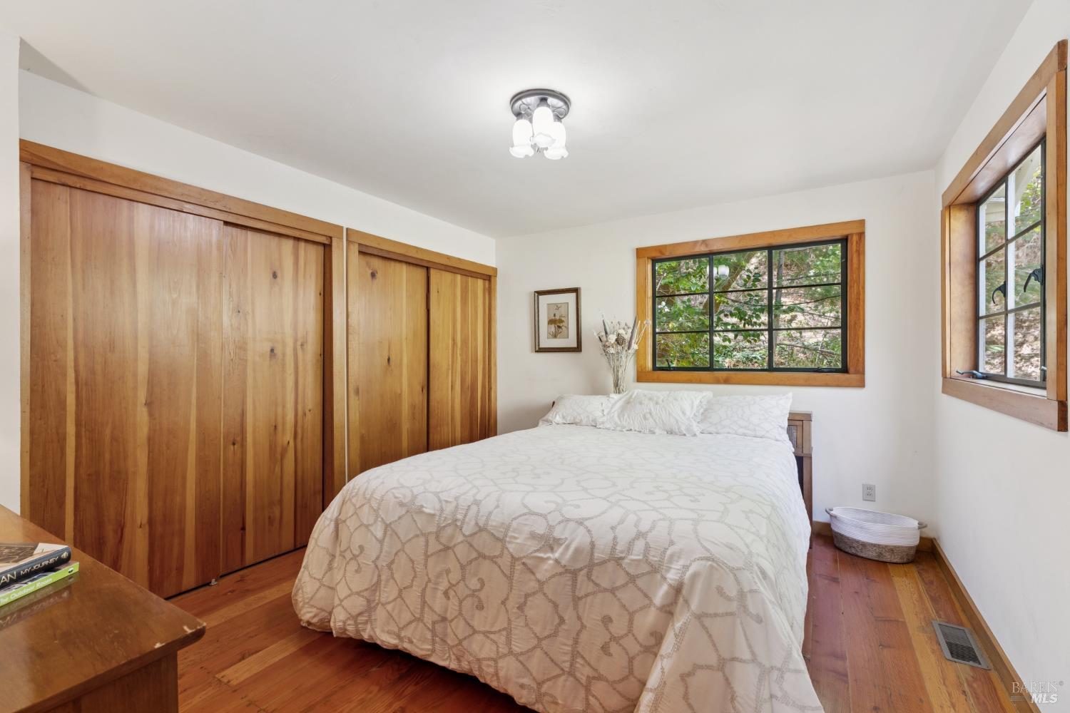 Detail Gallery Image 14 of 37 For 1311 W Dry Creek Rd, Healdsburg,  CA 95448 - 2 Beds | 1/1 Baths