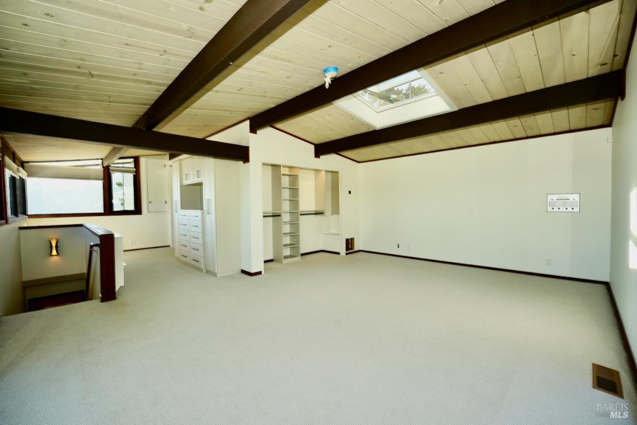 Detail Gallery Image 21 of 45 For 119 Cloud View Rd, Sausalito,  CA 94965 - 3 Beds | 3 Baths