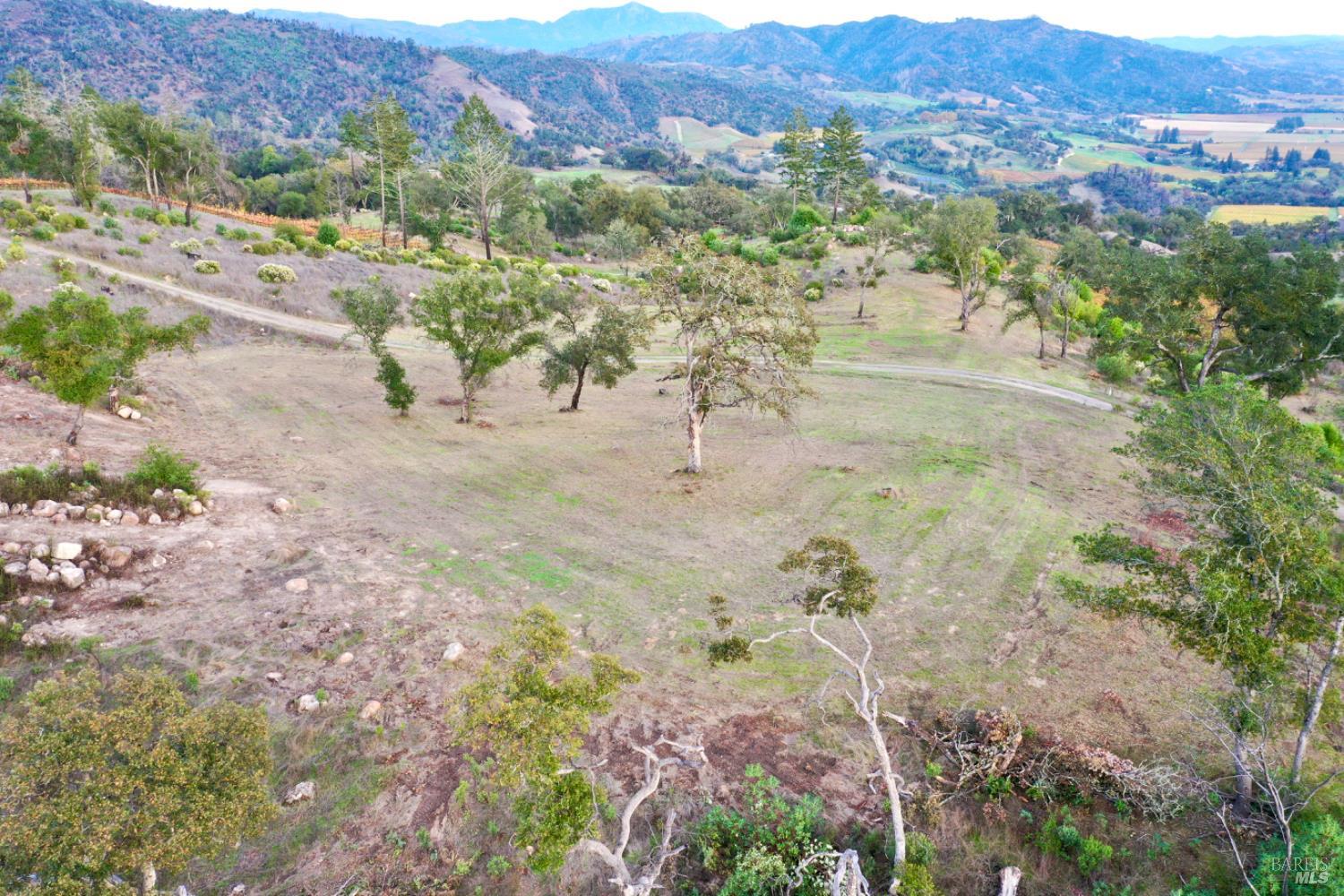 Detail Gallery Image 38 of 80 For 551 Artisan Cir, Geyserville,  CA 95441 - – Beds | – Baths