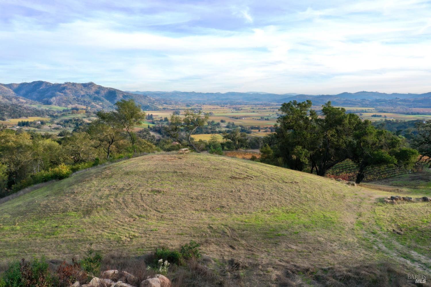 Detail Gallery Image 26 of 69 For 577 Artisan Cir, Geyserville,  CA 95441 - – Beds | – Baths