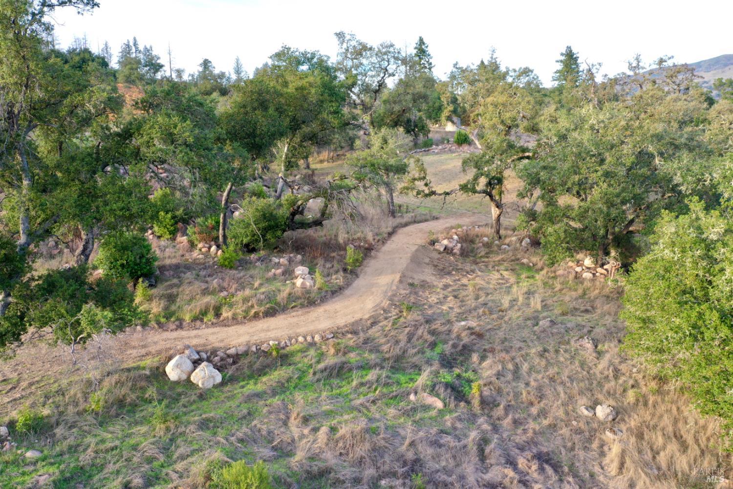 Detail Gallery Image 15 of 69 For 577 Artisan Cir, Geyserville,  CA 95441 - – Beds | – Baths