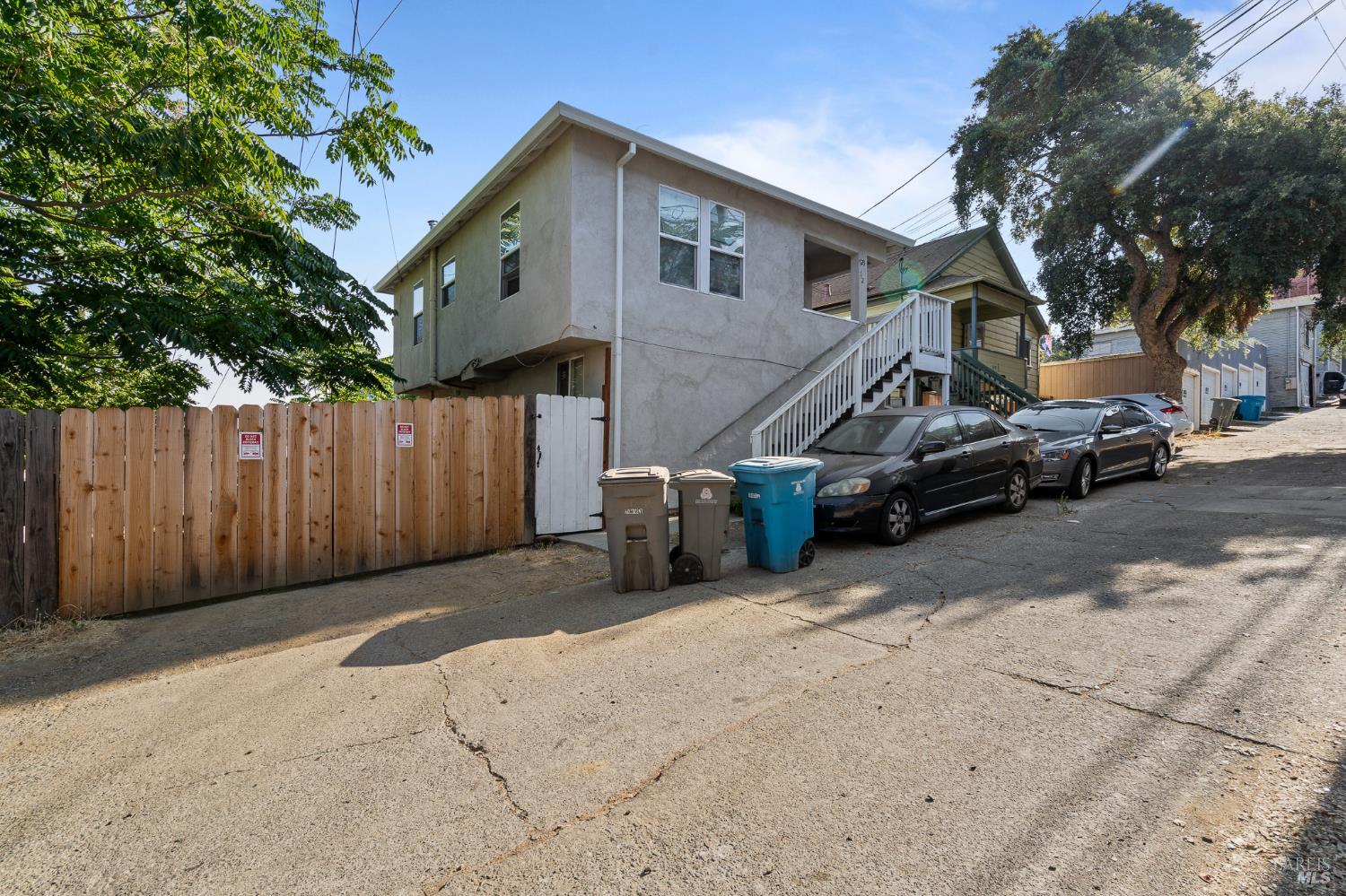 Detail Gallery Image 5 of 30 For 723 Florida St, Vallejo,  CA 94590 - – Beds | – Baths