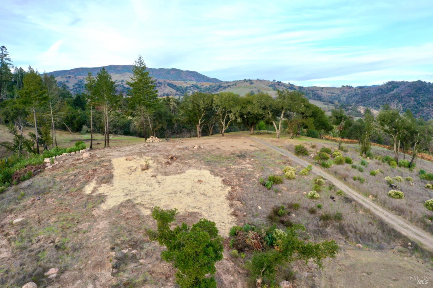 Detail Gallery Image 34 of 80 For 551 Artisan Cir, Geyserville,  CA 95441 - – Beds | – Baths