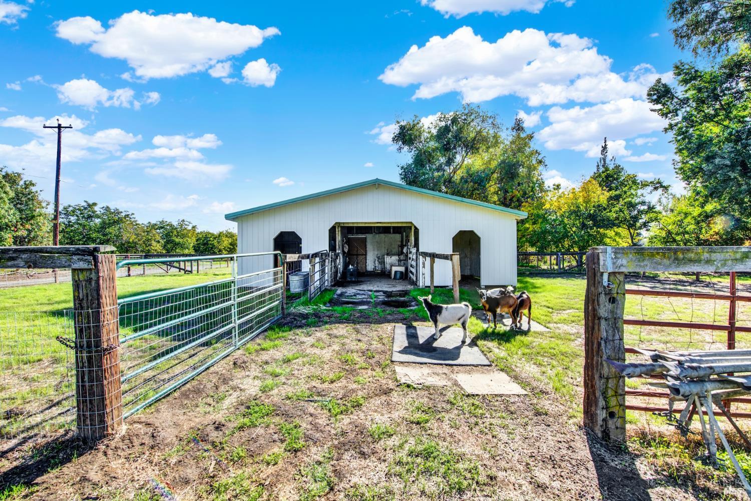 Detail Gallery Image 76 of 81 For 7707 Serpa Ln, Dixon,  CA 95620 - 2 Beds | 2/1 Baths