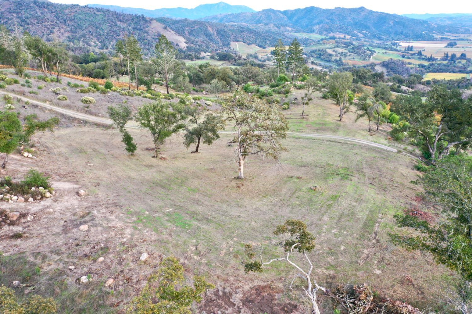 Detail Gallery Image 39 of 80 For 551 Artisan Cir, Geyserville,  CA 95441 - – Beds | – Baths