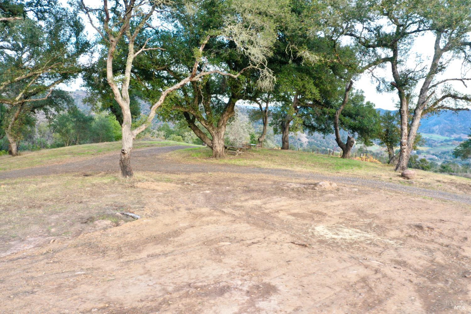 Detail Gallery Image 27 of 80 For 551 Artisan Cir, Geyserville,  CA 95441 - – Beds | – Baths