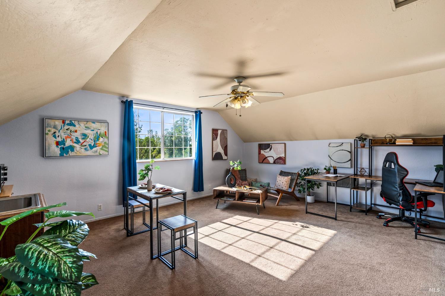 Detail Gallery Image 13 of 49 For 355 Sky Oaks Dr, Angwin,  CA 94508 - 5 Beds | 2 Baths