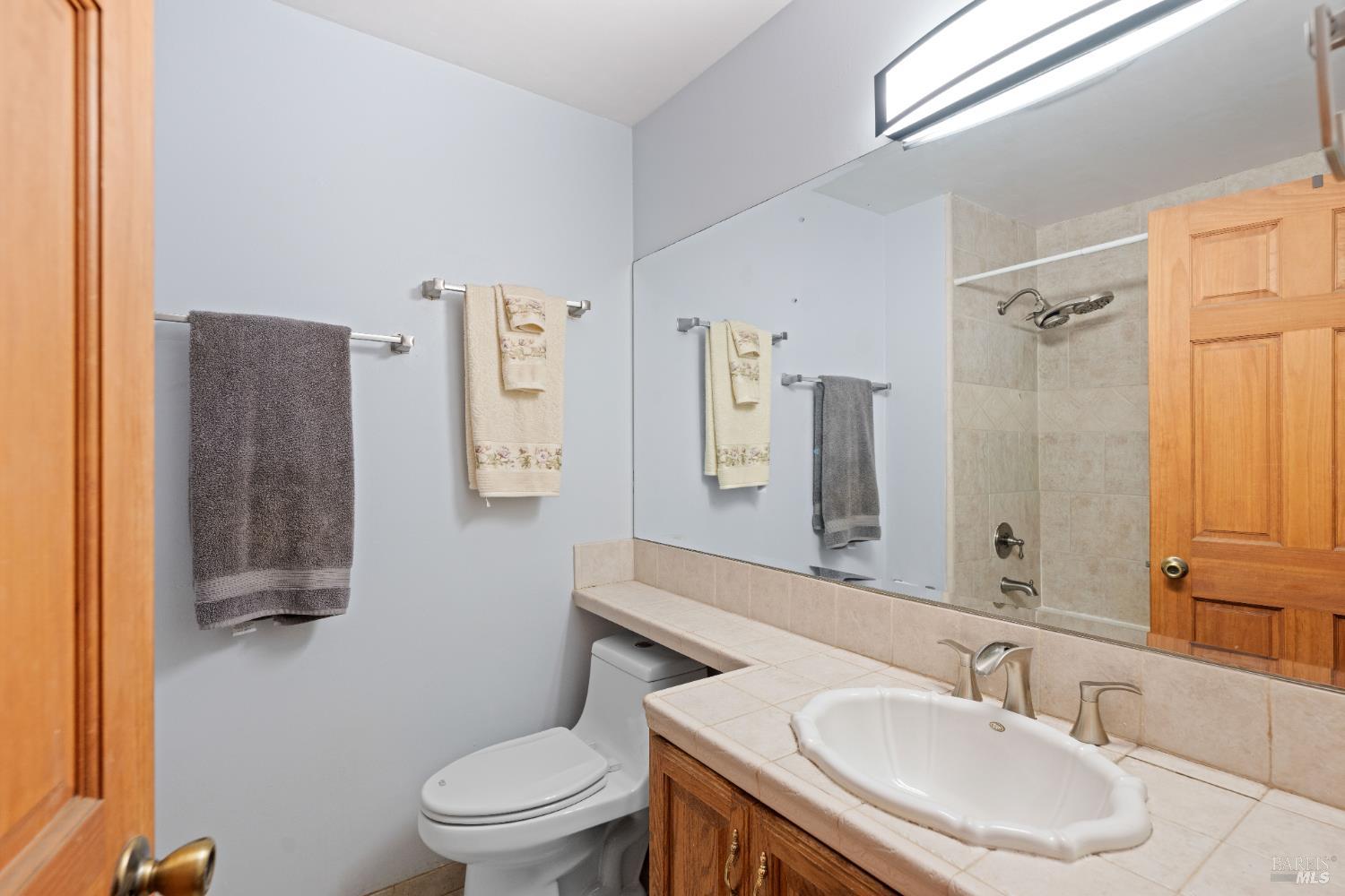 Detail Gallery Image 22 of 40 For 1557 Madrid Ct, Napa,  CA 94559 - 3 Beds | 2 Baths
