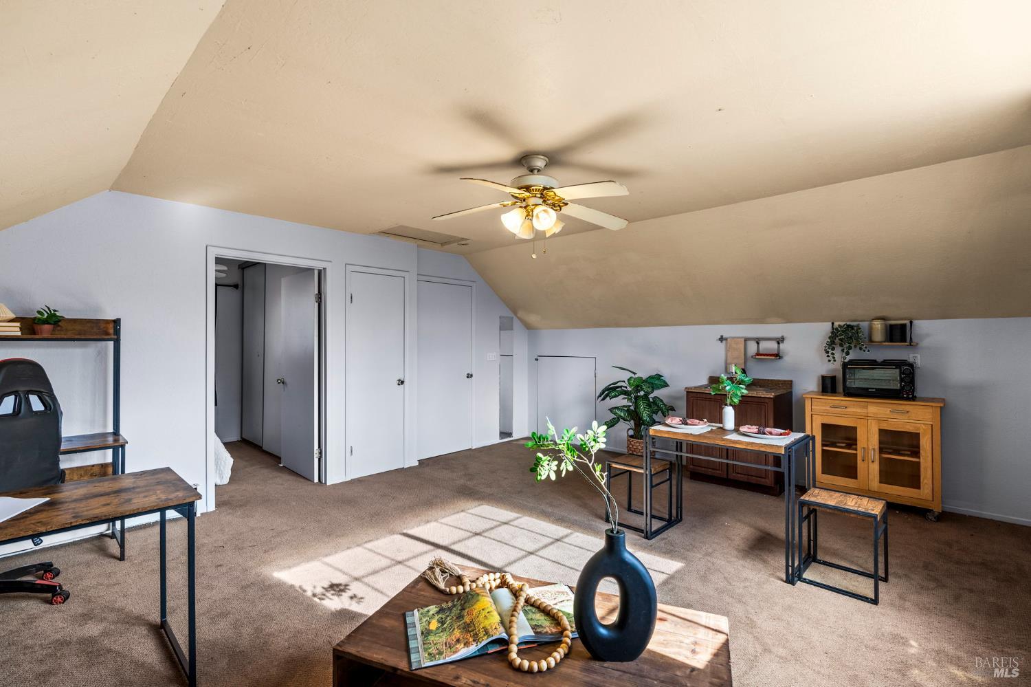 Detail Gallery Image 11 of 49 For 355 Sky Oaks Dr, Angwin,  CA 94508 - 5 Beds | 2 Baths