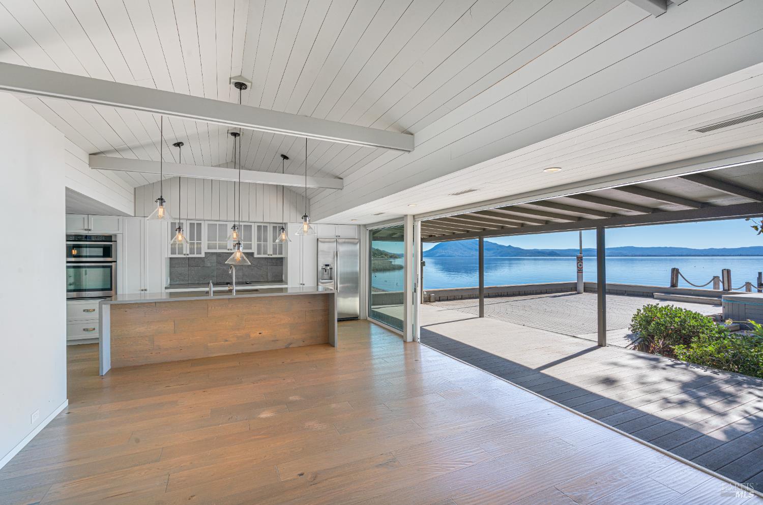 Detail Gallery Image 15 of 88 For 4627 E State Hwy 20 Unkn, Nice,  CA 95464 - 4 Beds | 3 Baths