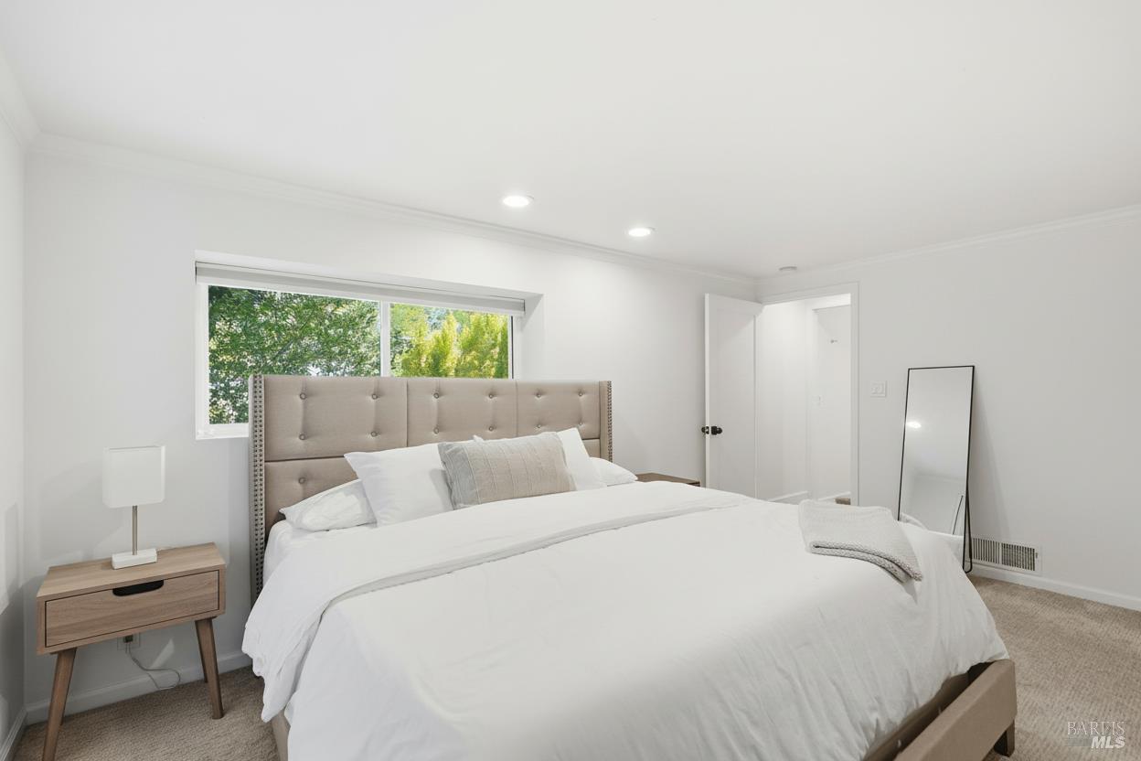 Detail Gallery Image 21 of 37 For 58 Berkeley Ave, San Anselmo,  CA 94960 - 3 Beds | 2 Baths